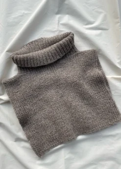 aiayu Garn & Opskrifter*Enya neckwarmer - knitting pattern