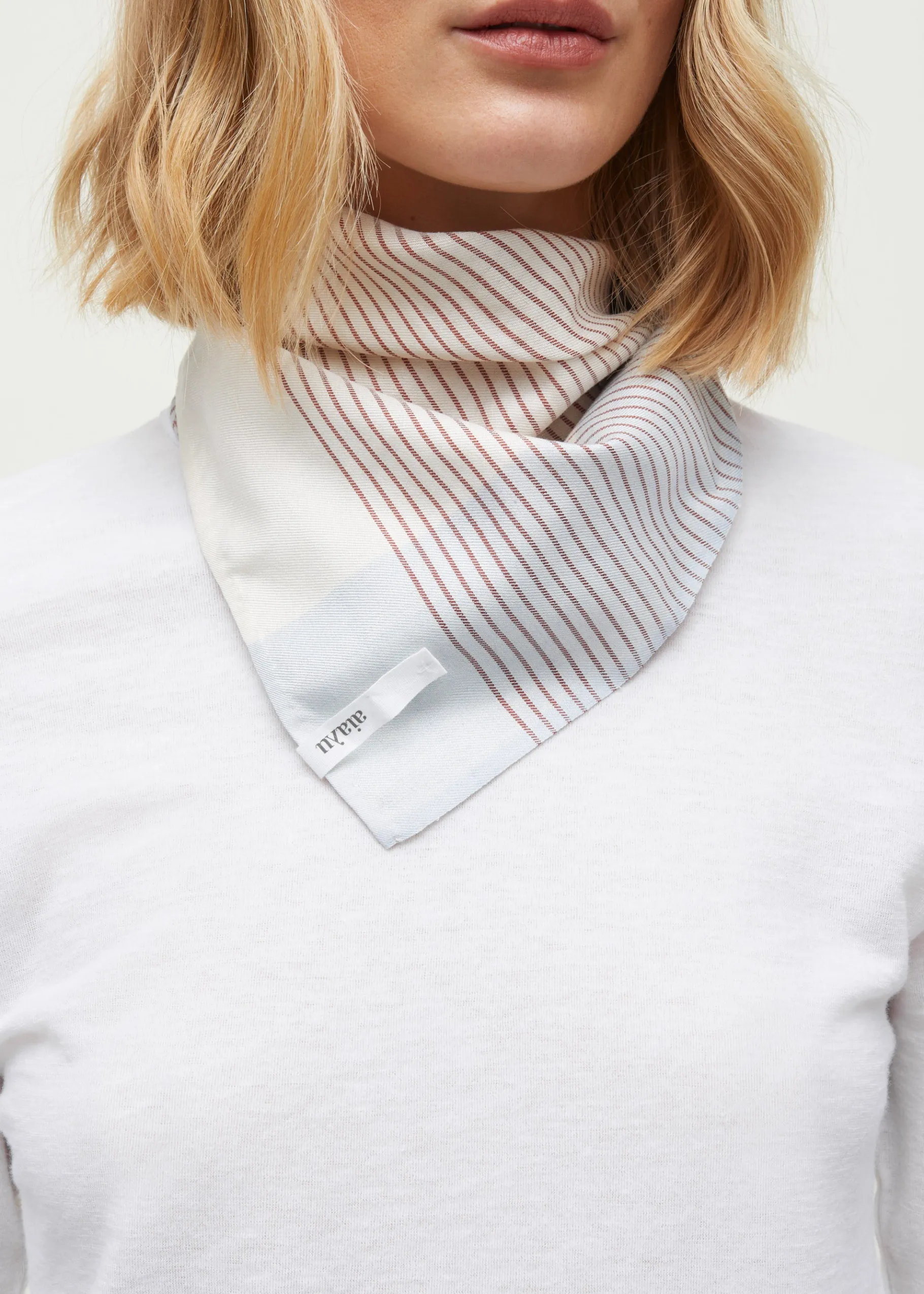 aiayu Tørklæder*Runa silk scarf